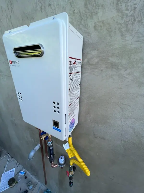 Tankless water heater installation for Kalama homes
